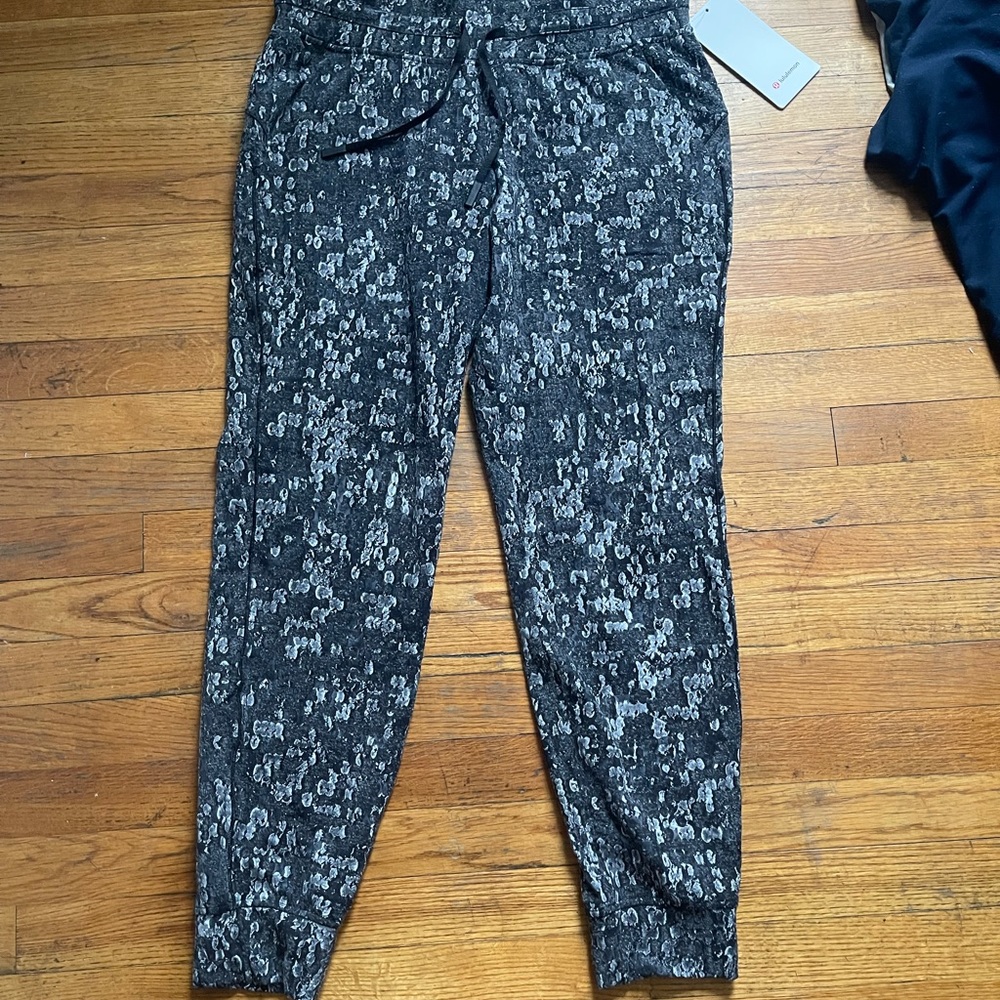 Lululemon Joggers